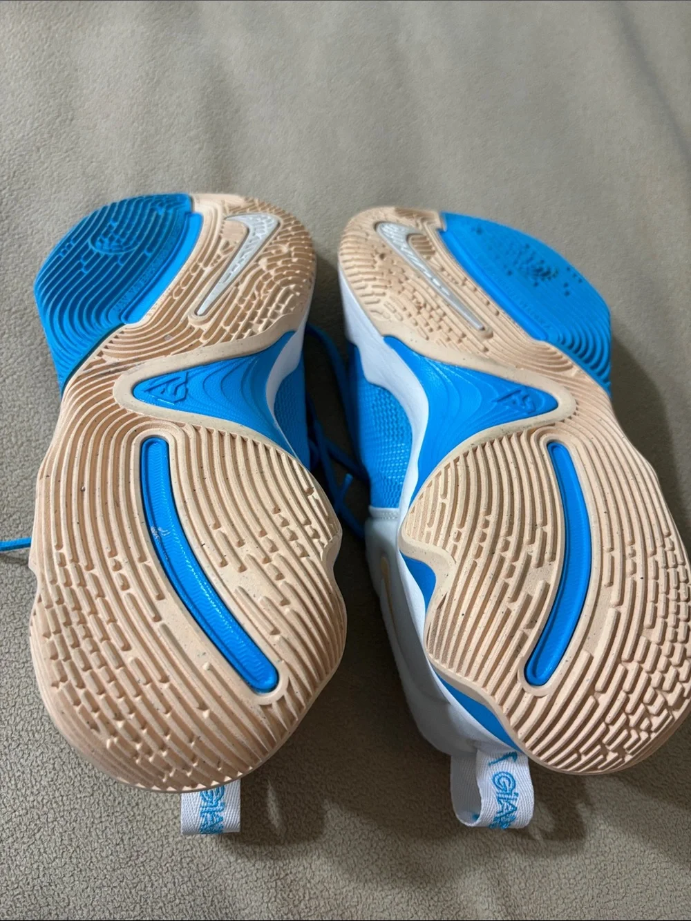 Nike Giannis Immortality 3White, Blue & Beige Athletic Sneaker with Wave Design